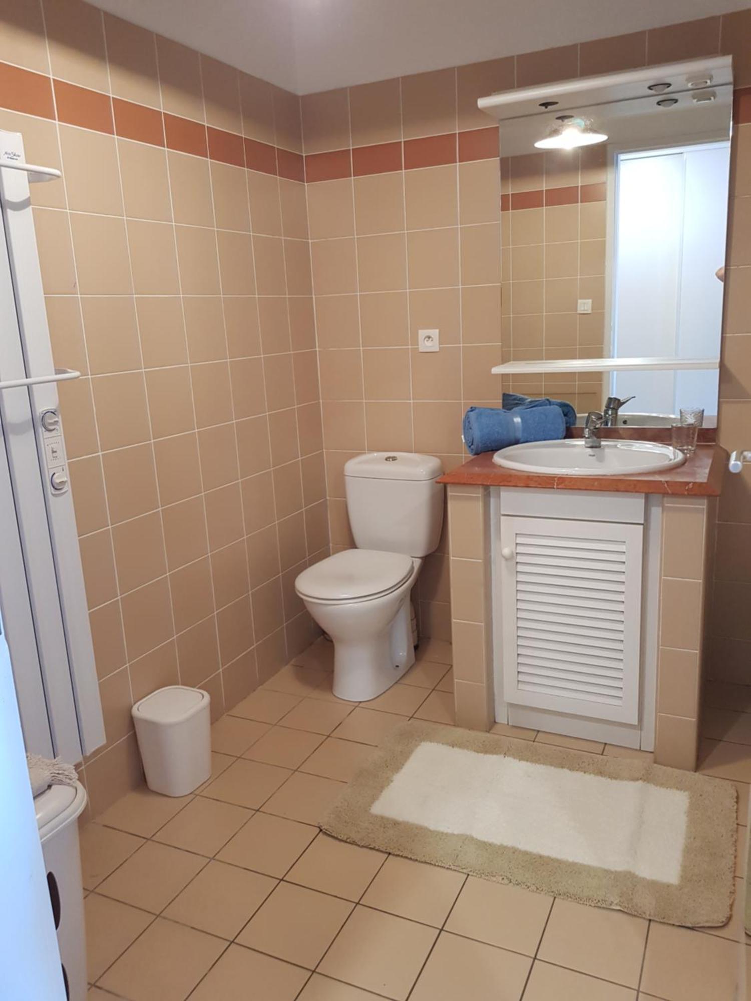 Dans De Standing Avec Parking Et Sa Terrasse Vue Appartement