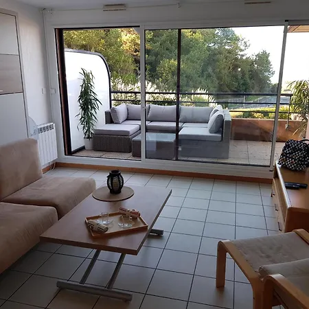 Studio Dans Residence De Standing Avec Parking Et Sa Terrasse Vue Mer Bidart Exterior photo